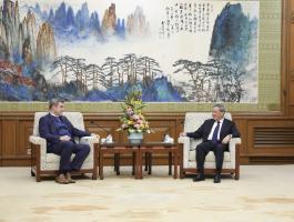 Premier Li calls for enhanced cooperation with Bavaria