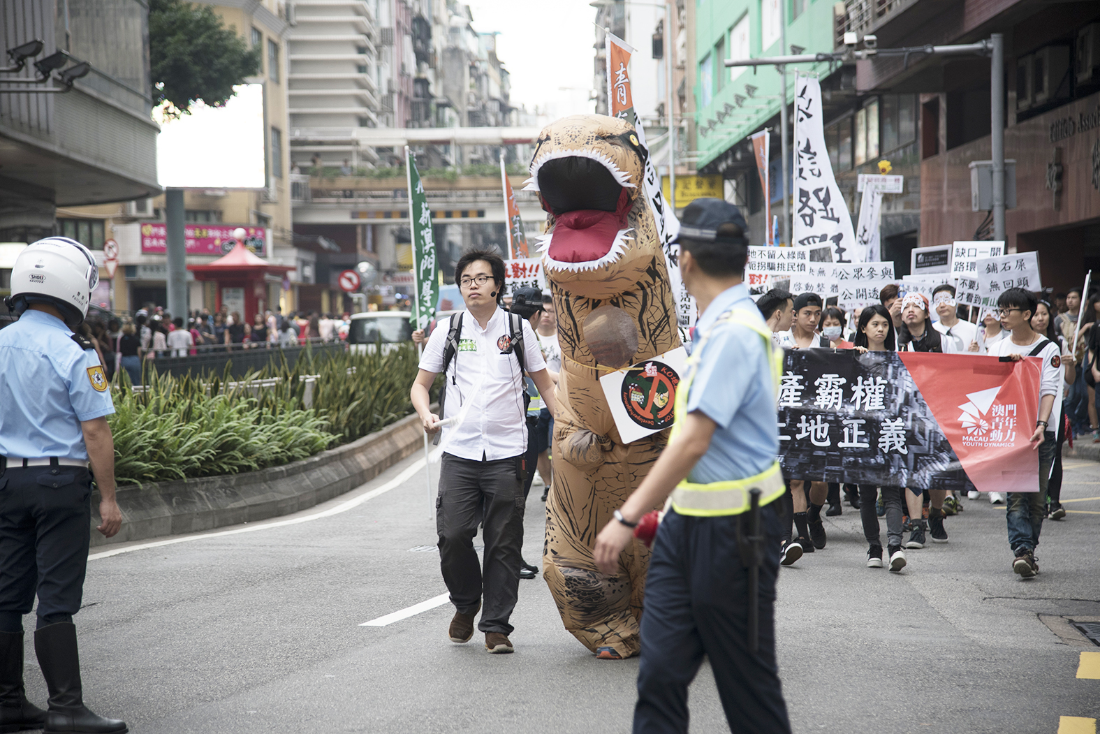 Only 580 take part in May Day protests: police 