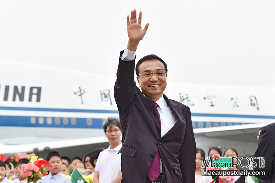 Li pushes for diversification, vows to return