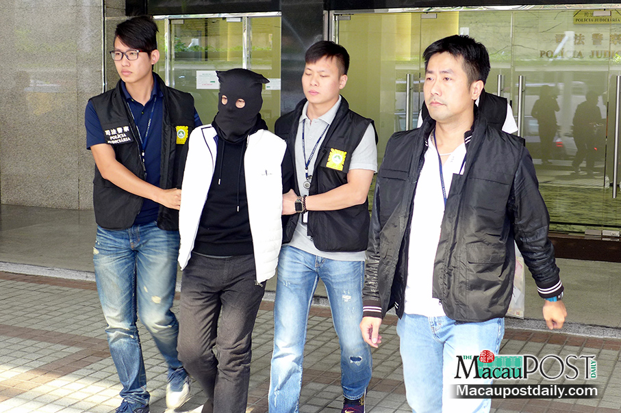 Mainlander steals HK$520,000 from fellow gambler: police