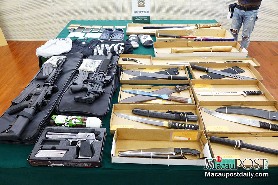 2 locals nabbed for owning banned weapons