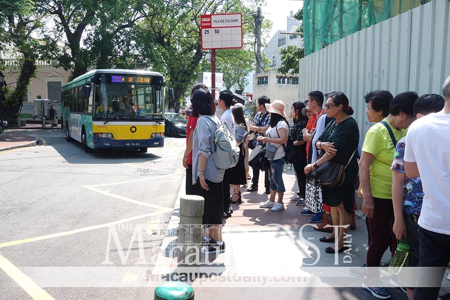 Hac Sa bus route change causes traffic jam: group