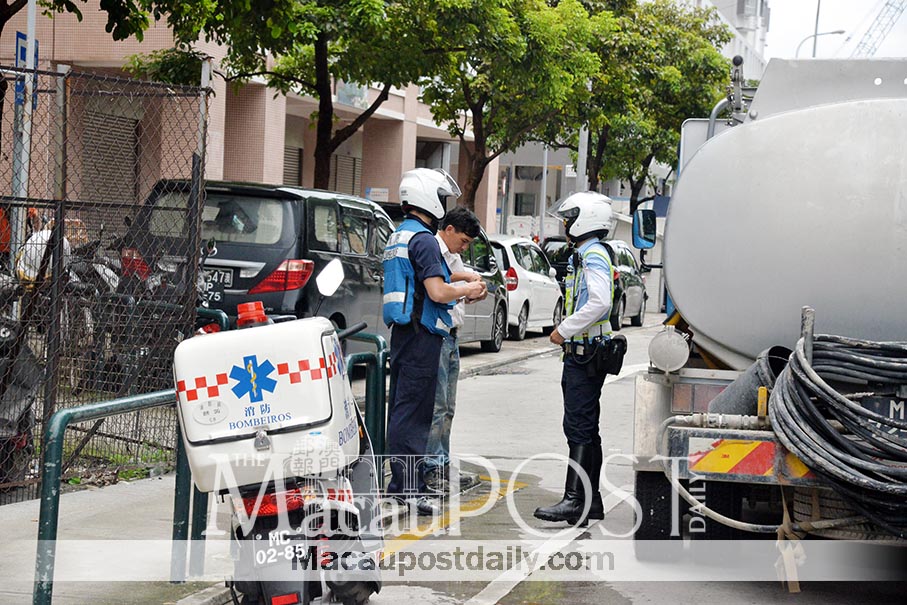 Cyclist dies after being hit by tanker