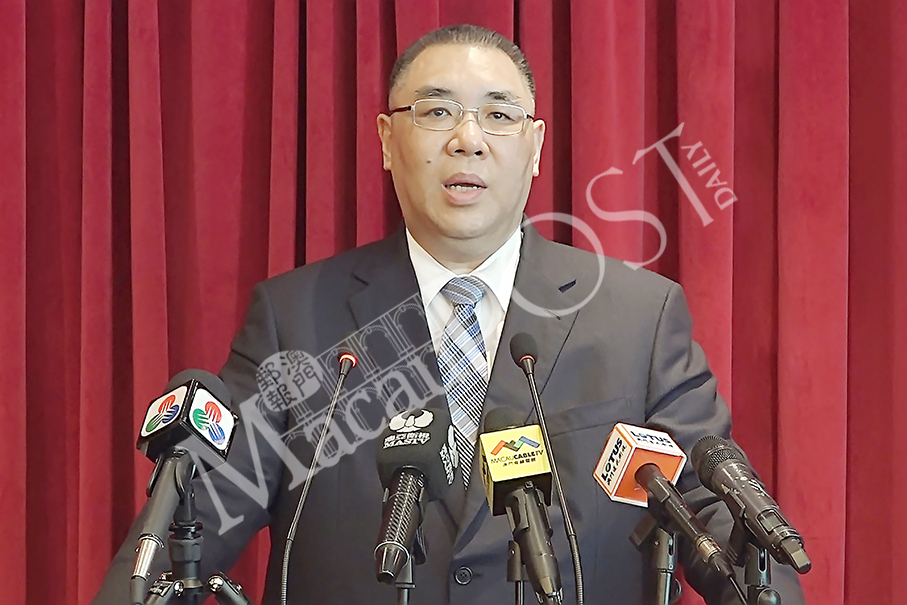 Chui vows to ensure protection of public land