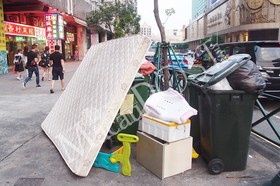 Only govt can stop Macau’s plastic pollution: eco-activist