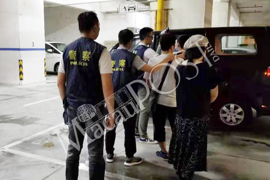 Police nab 2 illegal car washers from Vietnam  