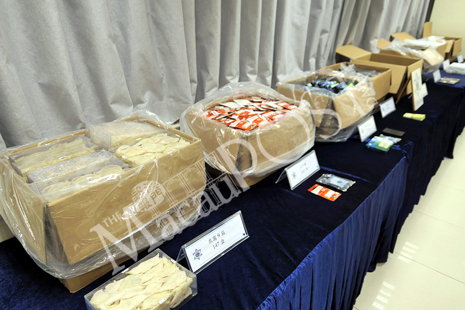 Customs busts attempted smuggling of electronic products, bird’s nests