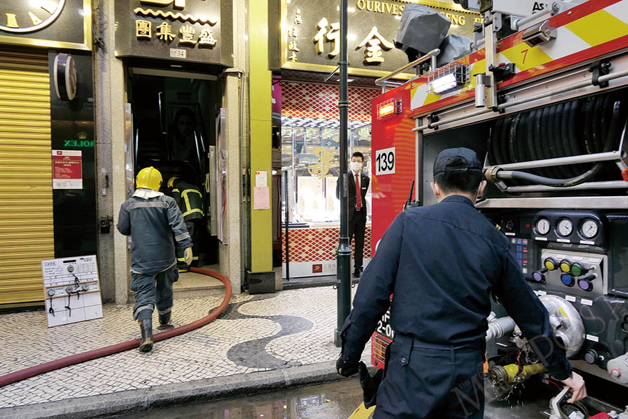 2 men injured in city centre blaze 