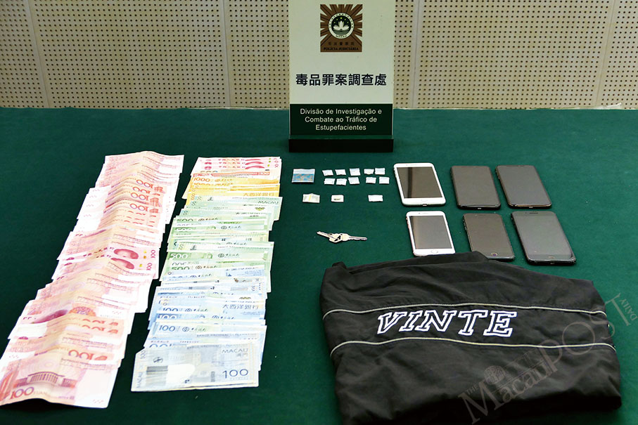 Wooden motor boat delivers drugs to Macau: police