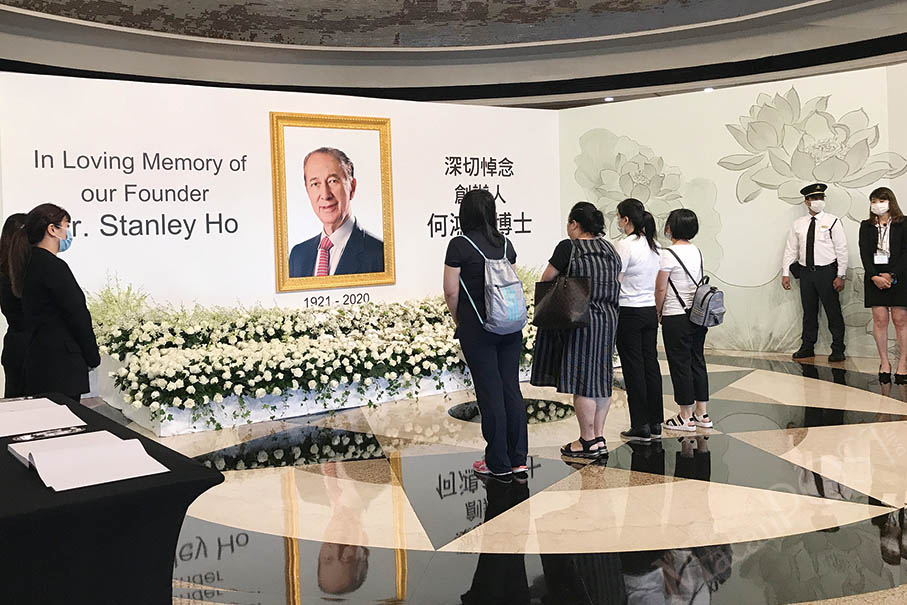 Stanley Ho memorial & funeral to be held in HK on July 9-10