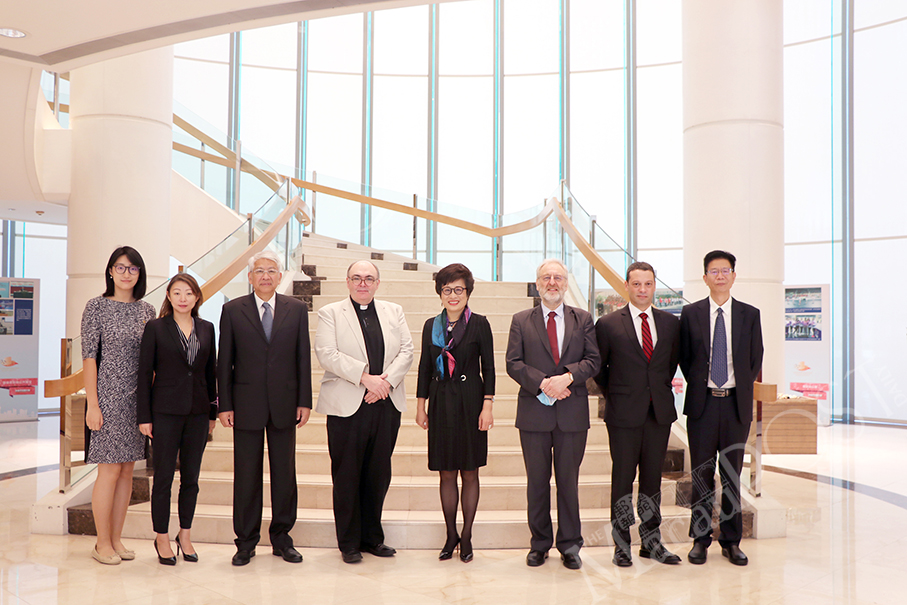 USJ delegation visits Foreign Ministry Commission