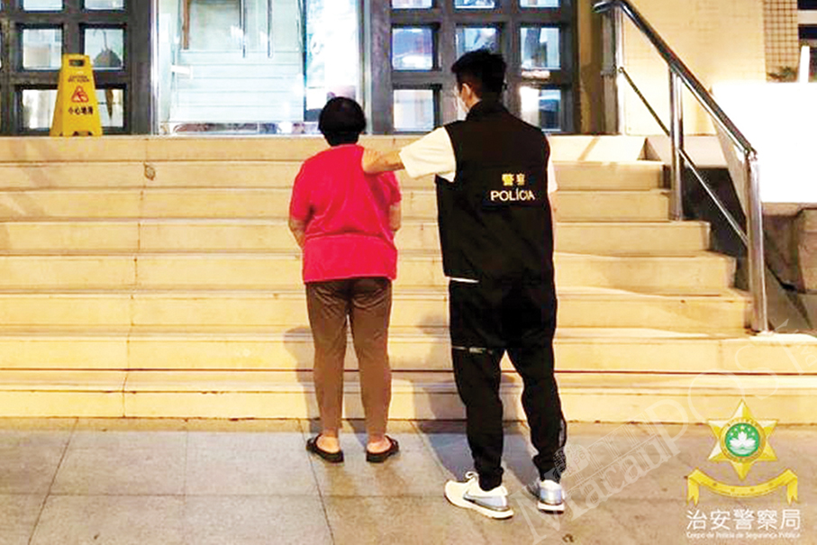 Woman buys ‘two-way permit’ in Gongbei, extorts its owner