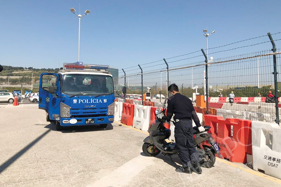 Motorcyclist crashes during lesson at learning centre