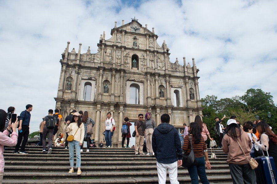 Macau visitor arrivals fall 85 pct to 5.89 million in 2020 