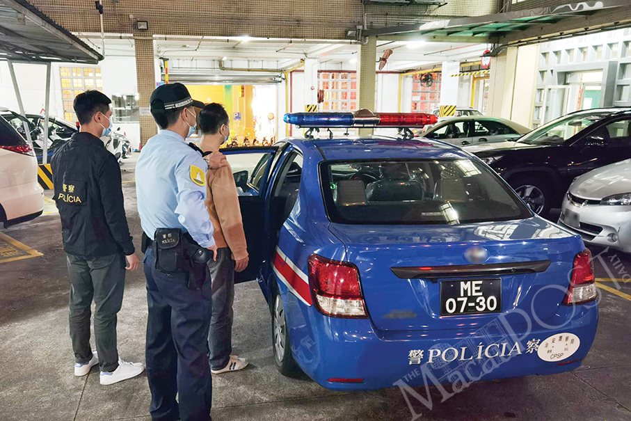 Rogue cabbie cheats mainland tourist out of HK$900: police