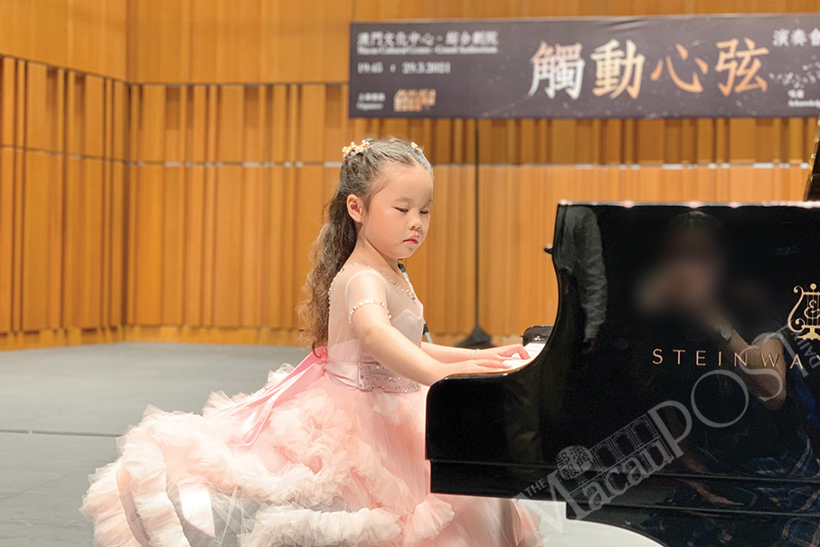 Pianists aged 6-18 tug at the heartstrings