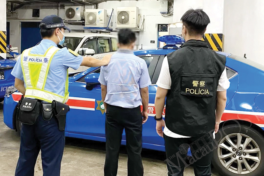 Filipino steals MACAU Pass, spends 500 patacas