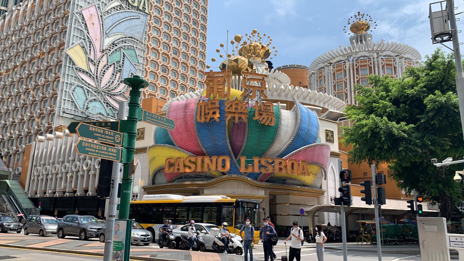 Casino receipts fall 40 pct in Oct, lowest this year 