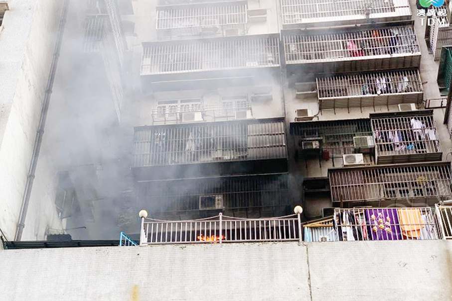 Firefighters suspect blaze in Hing Wah Court Building caused by burning incense 