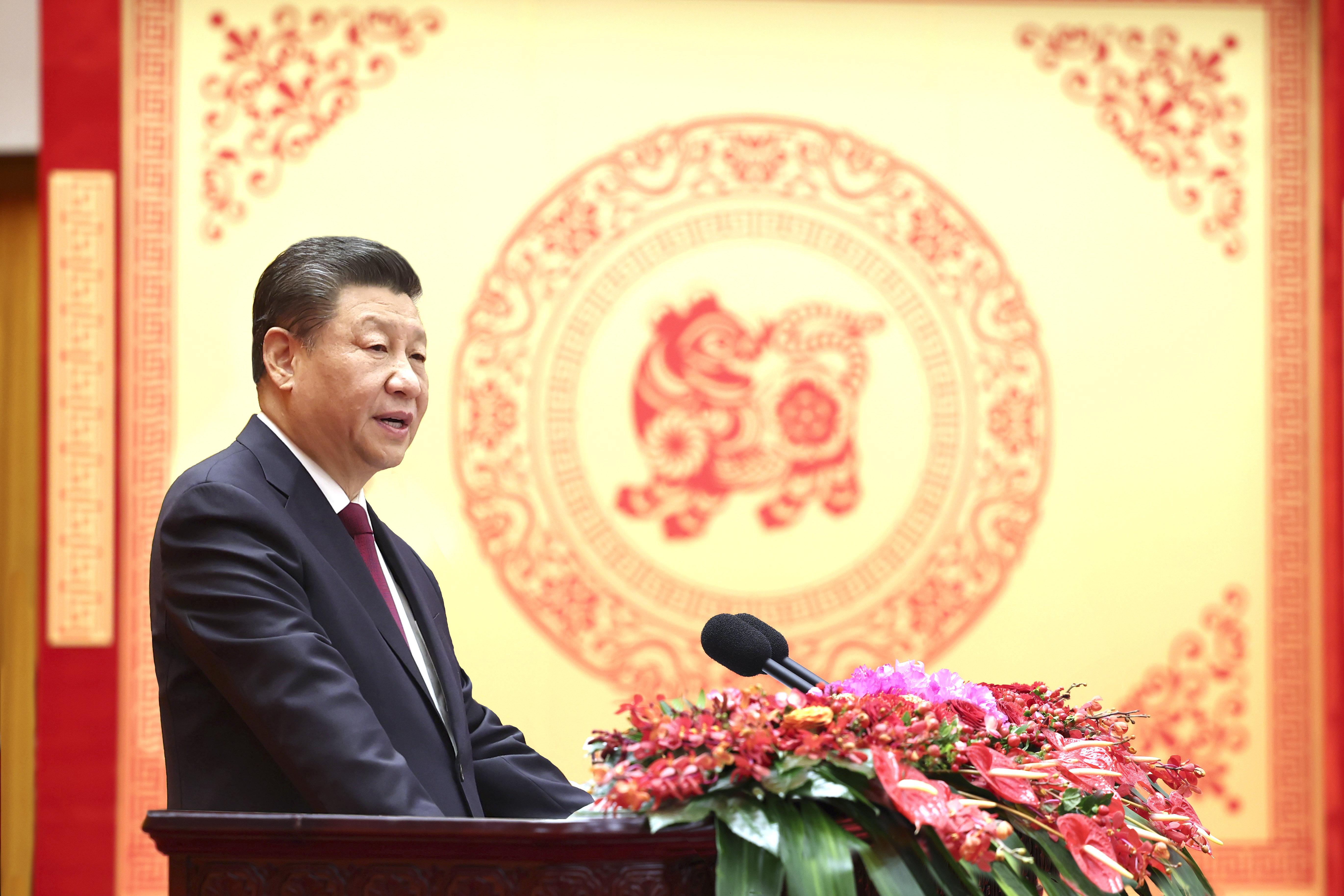 Xi extends Spring Festival greetings to all Chinese