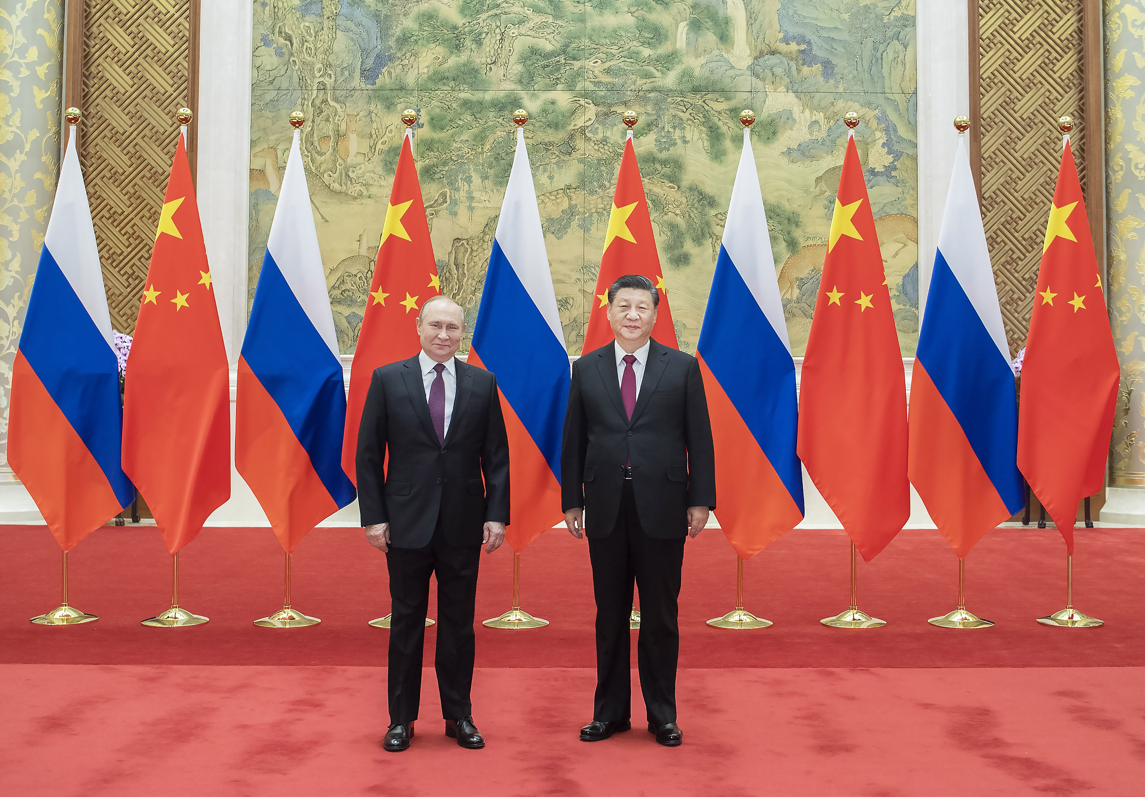 China, Russia oppose politicization of COVID-19 origins tracing: joint statement