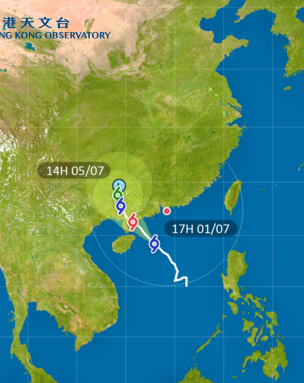 Macau observatory mulls hoisting Typhoon Signal No. 8 tonight 