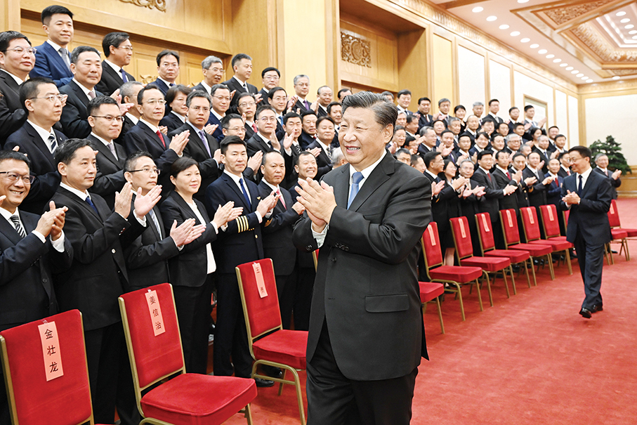 Xi meets C919 project team, urging more breakthroughs in high-end equipment manufacturing