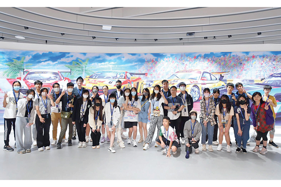 60 HK students & teachers join MGTO educational tour