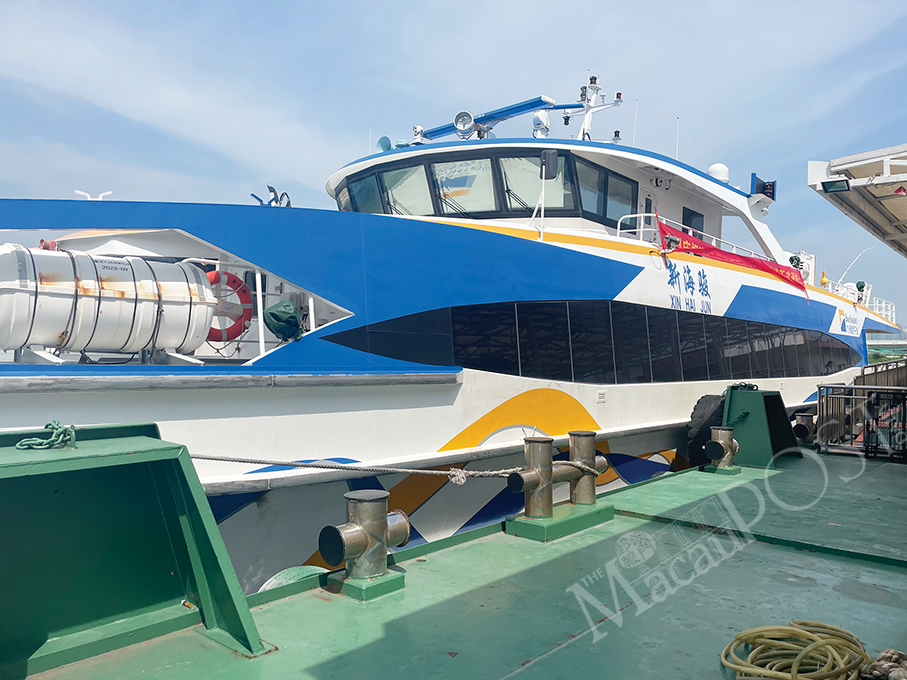 1st Taipa-Guishan Island ferry trip has 120 passengers