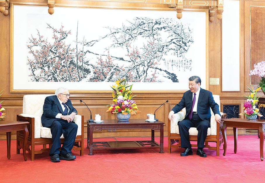 Xi meets with ‘old friend’ Henry Kissinger
