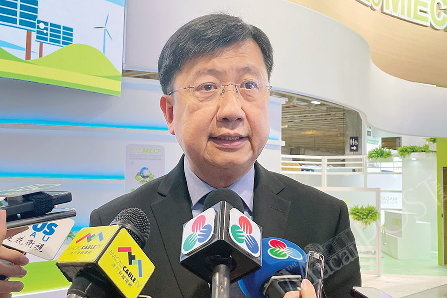 Macau logs over 5,000 e-vehicles: eco-bureau chief