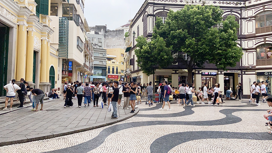 Macau visitor arrivals rise 28,176.9 pct in July 