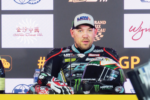 Hickman wins Motorcycle Grand Prix for 4th time