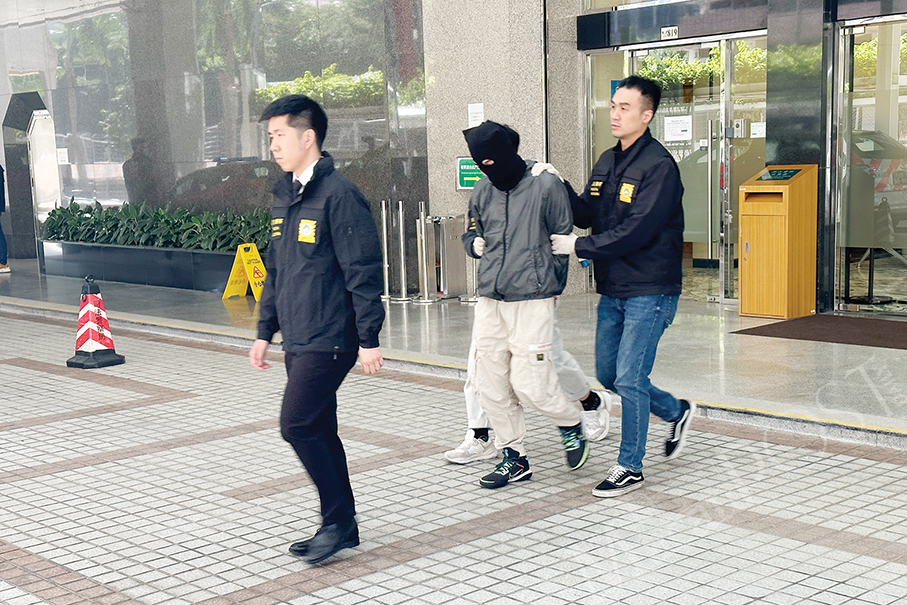 96 mainlanders cheated out of 185,300 yuan in job scam: police 