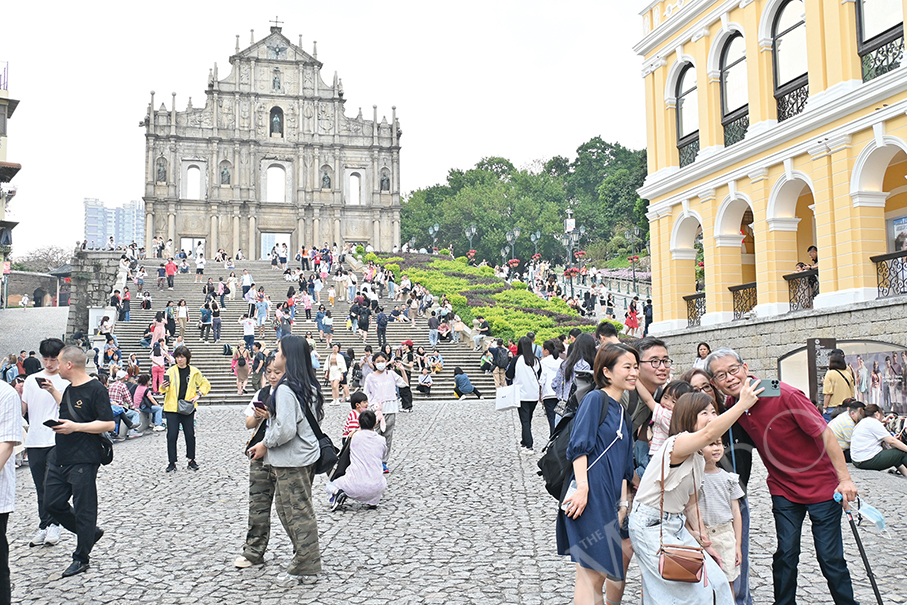 Macau logs over 400,000 visitor arrivals during Easter holiday