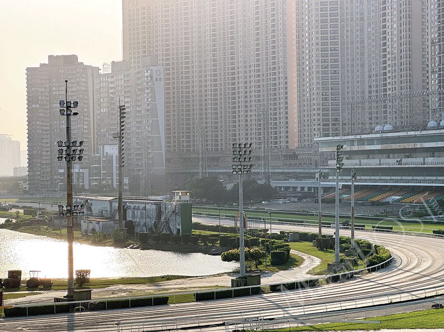 Govt reclaims Macau Jockey Club site in Taipa