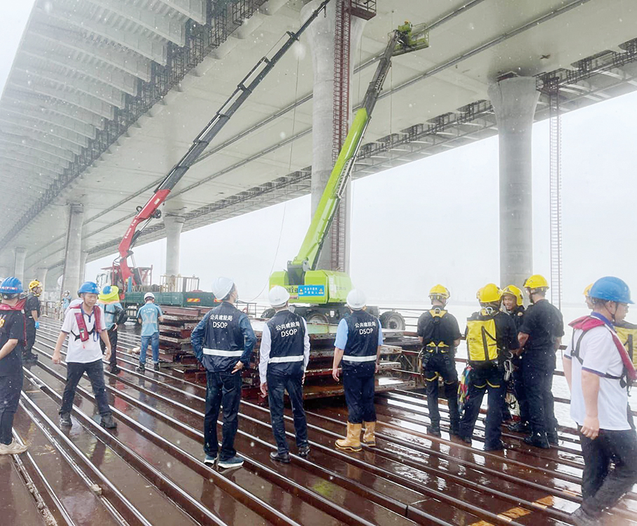 Worker dies after falling from height at Macau Bridge’s project site