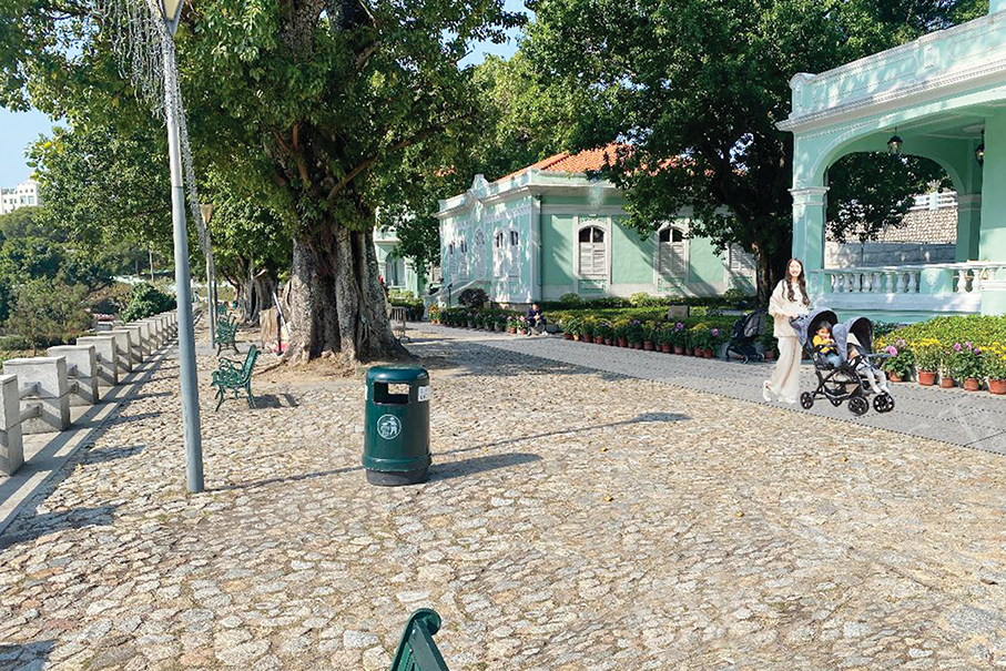 Govt to widen granite walking path in Taipa Houses area