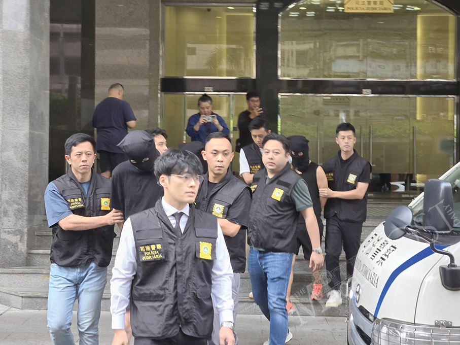 3 HK men hired by ‘guess who I am’ gang to pick up cash in Macau: police