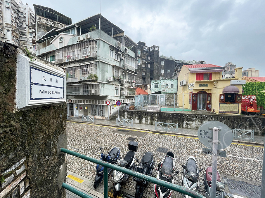 Typhoon ‘Wipha’ damages old house in Chi Lam Village