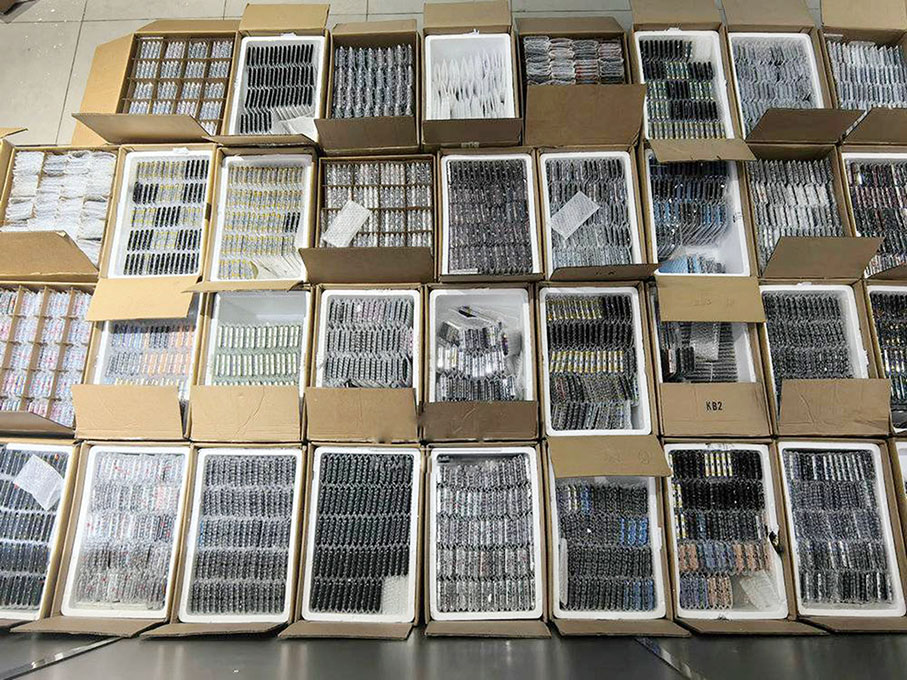 Zhuhai's Gongbei Customs seizes pearls worth 950,000 yuan