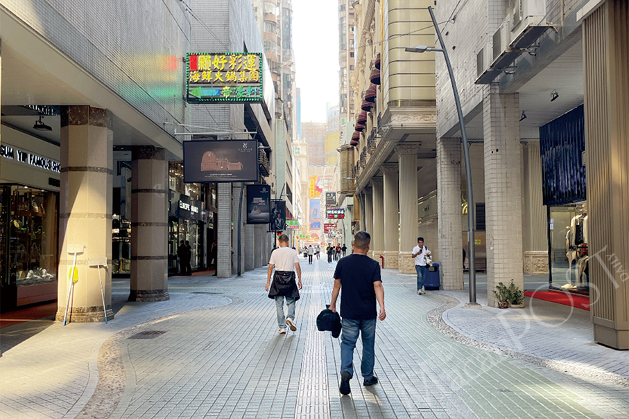 Shop owners in Macau review govt’s ‘ZAPE Taste Jam’