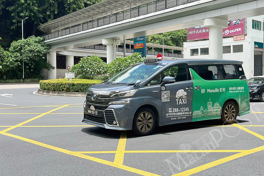 Licences of 100 ‘blue’ radio taxis expire