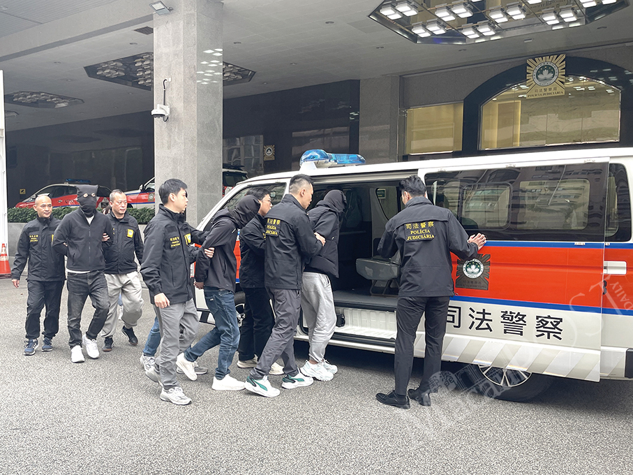 Macau police nab mainland trio for robbing illegal exchange dealer of HK$100,000 