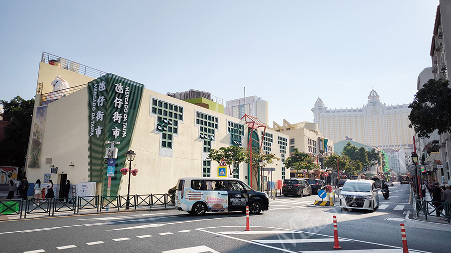 Tam vows ‘ultimate’ aim to license private cars to provide ride-hailing services