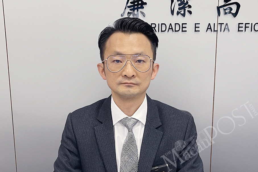 Police arrest man for 100,000 yuan fraud 