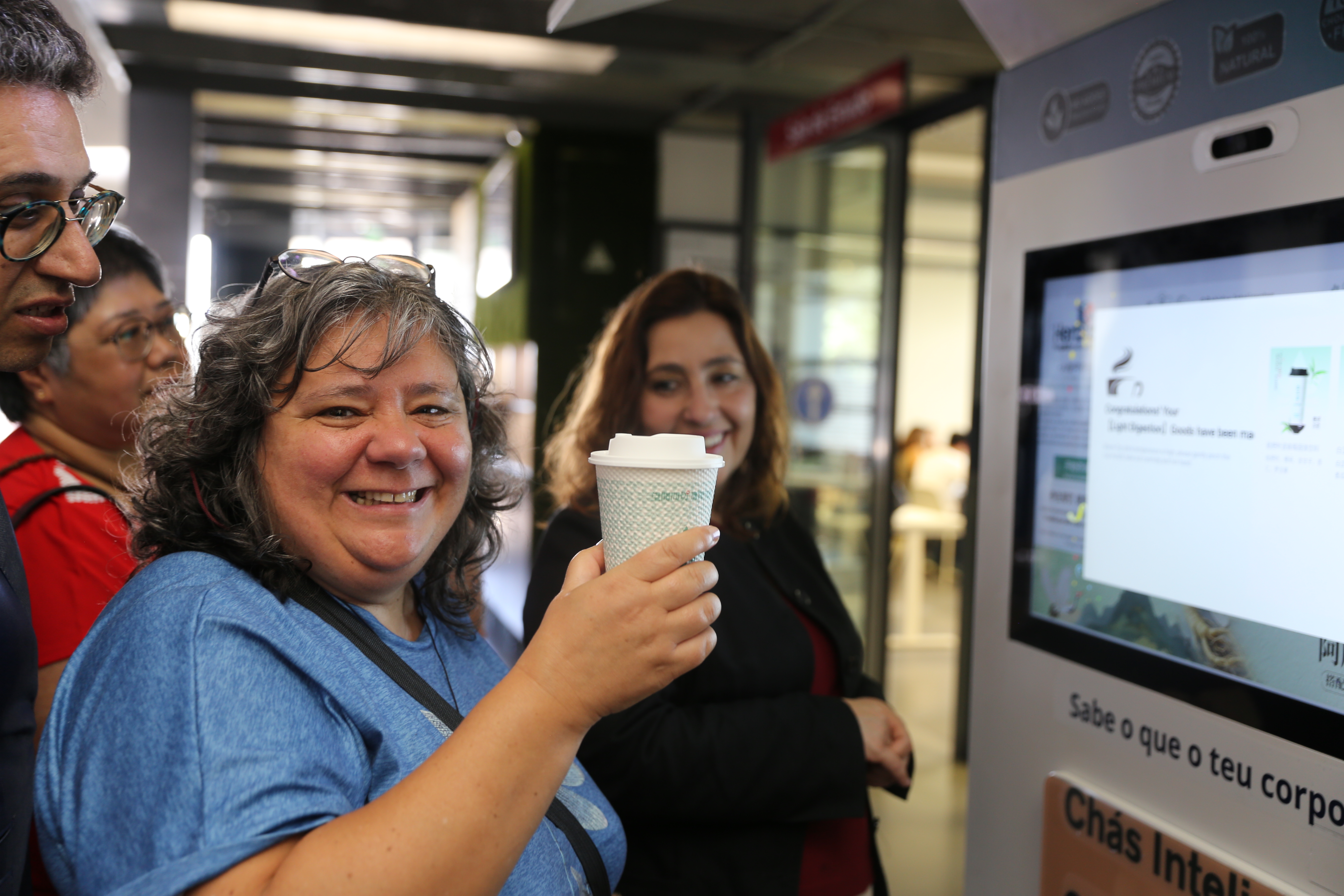  When Portugal meets TCM intelligent robot