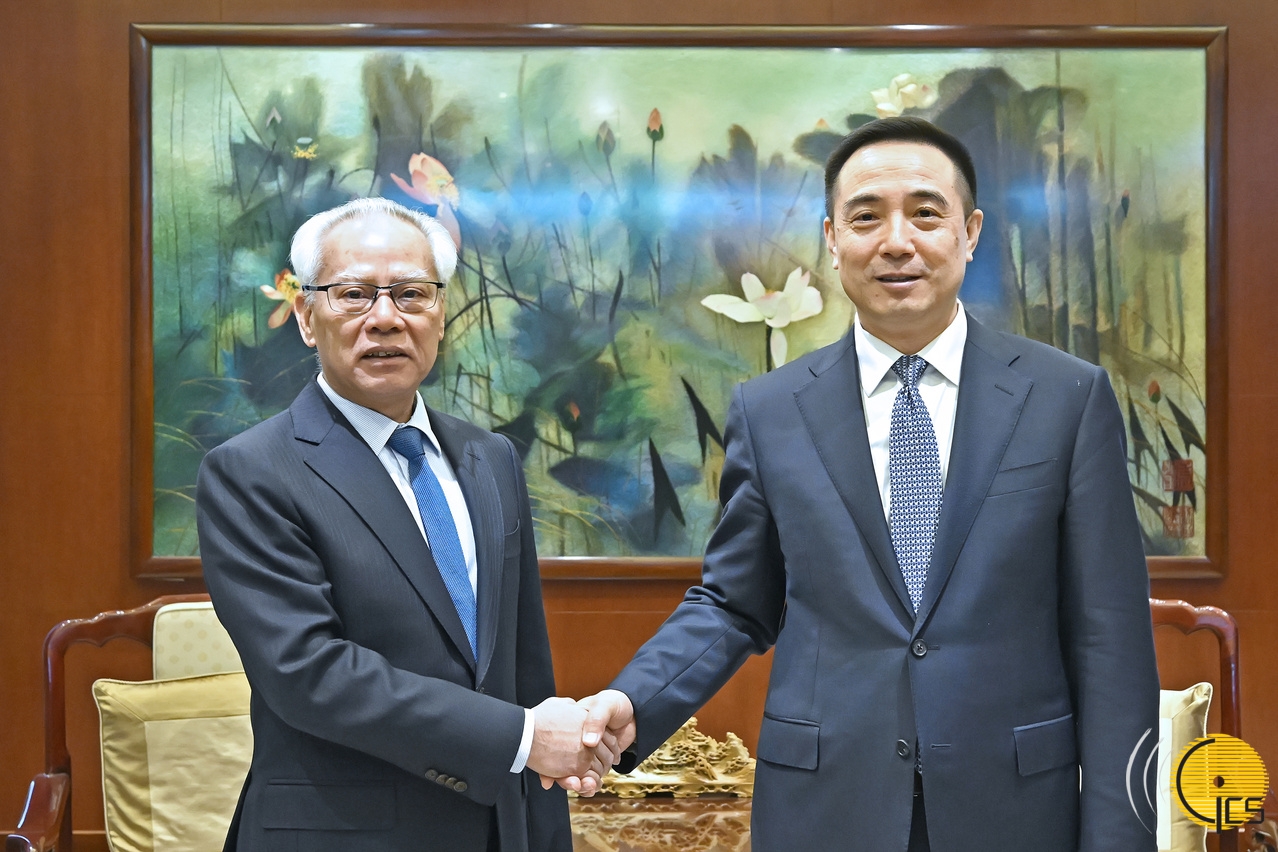 Macau CE Sam Hou Fai meets head of Chinese Mission to EU Ambassador Cai Run