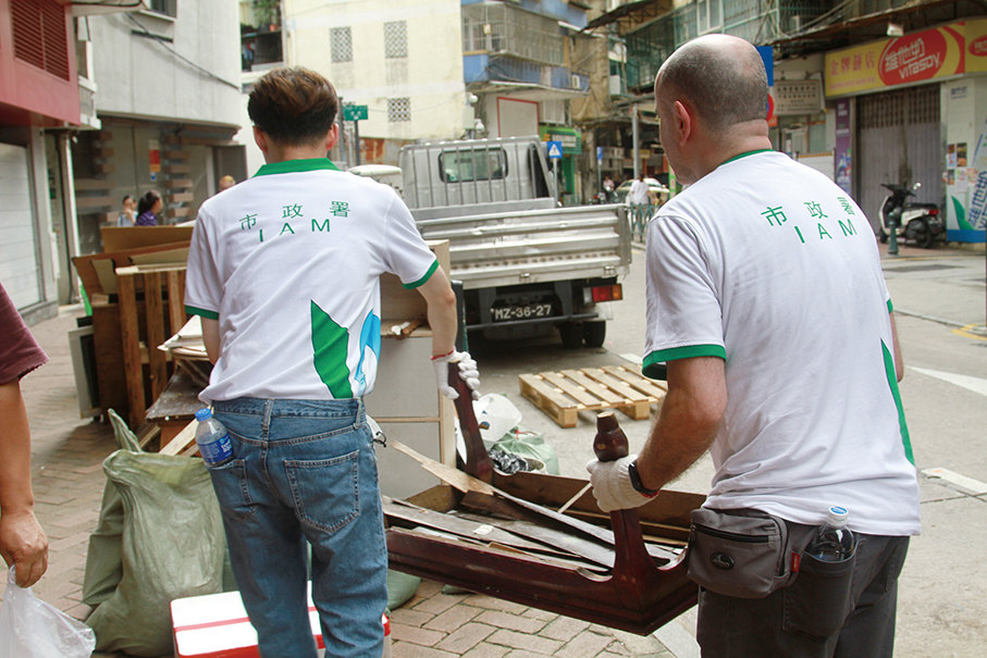 Macau Municipal Affairs Bureau (IAM) steps up rubbish clearance plan for typhoon season 