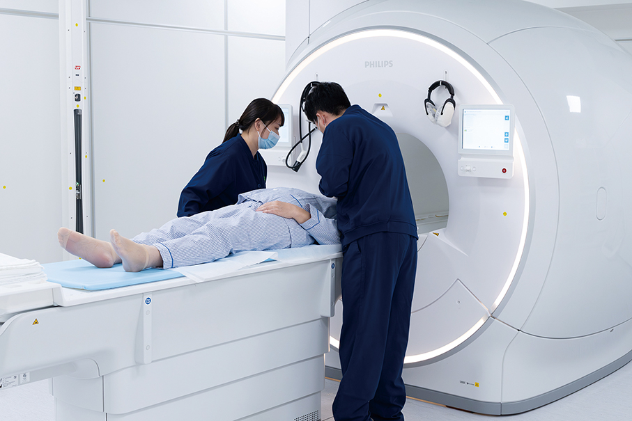 Macao Union Medical Centre introduces first 3T MRI simulation positioning system